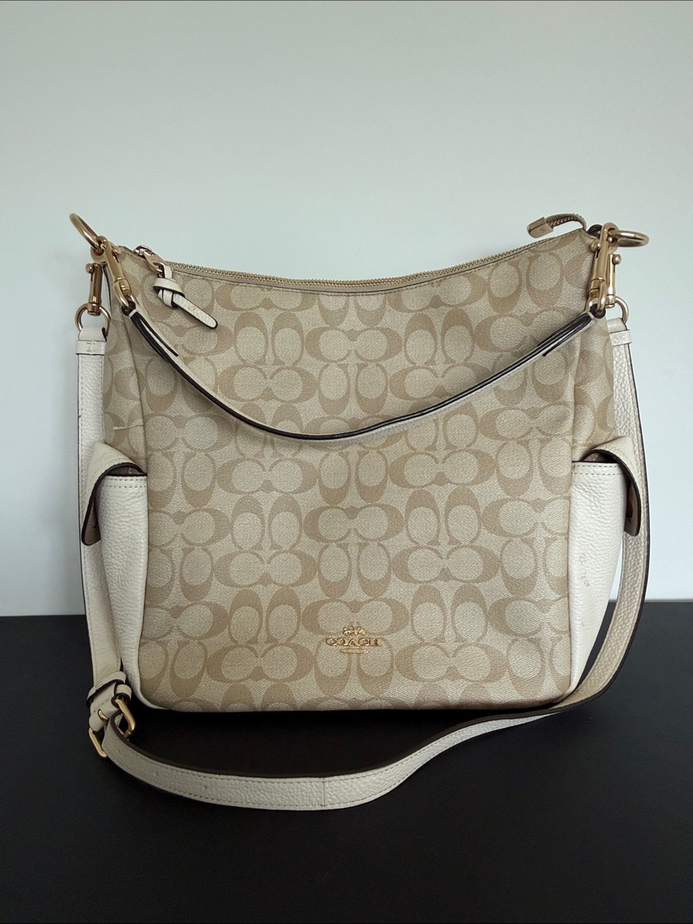 Coach C1523 Signature Jacquard Convertible Hobo Shoulder Crossbody Bag